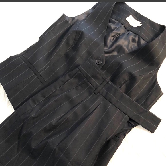 Reiss Dresses & Skirts - NEW❗️REISS (Kate Middleton fav. Brand)
